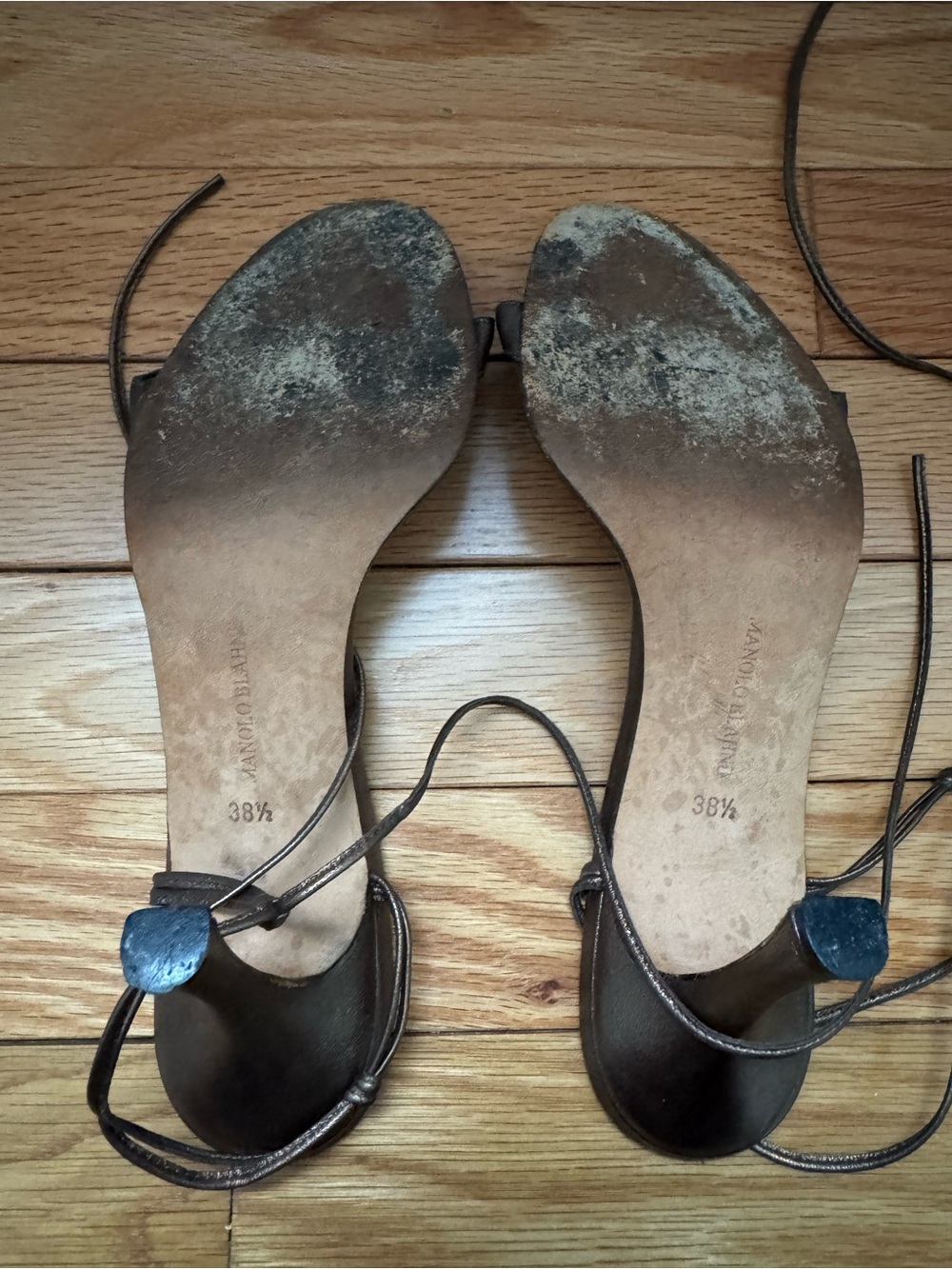 Manolo Blahnik Prisca Nappa caffe bronze sandals Size 8.5 - Picture 8 of 8